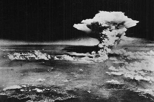 Hiroshima firestorm cloud