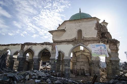 Iraqi mosque ruins