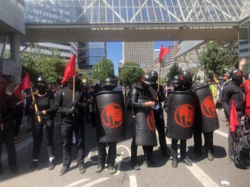 Antifa squad in Portland OR. Photo by Mike Bivins