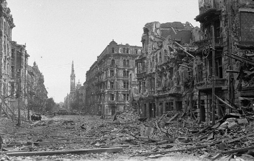 city in ruins WWII