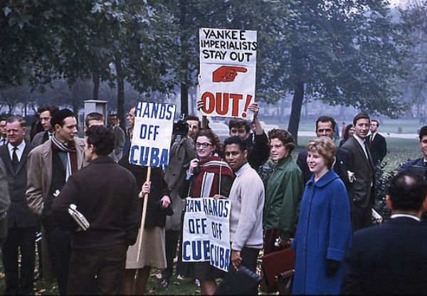 Hyde Park Protesters October 1962 during the Cuban Missile Crisis CC 2.0