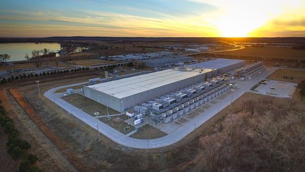 Google_Data_Center_Council_Bluffs_Iowa 