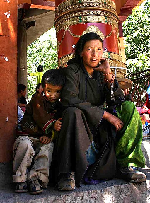 Ladkh mother & son