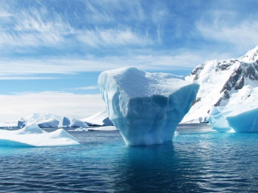 Clouds Increasingly Influence Arctic Sea Surface Temperatures as CO2 Rises